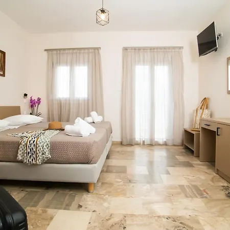 Aparthotel Ambiance Studios 2*